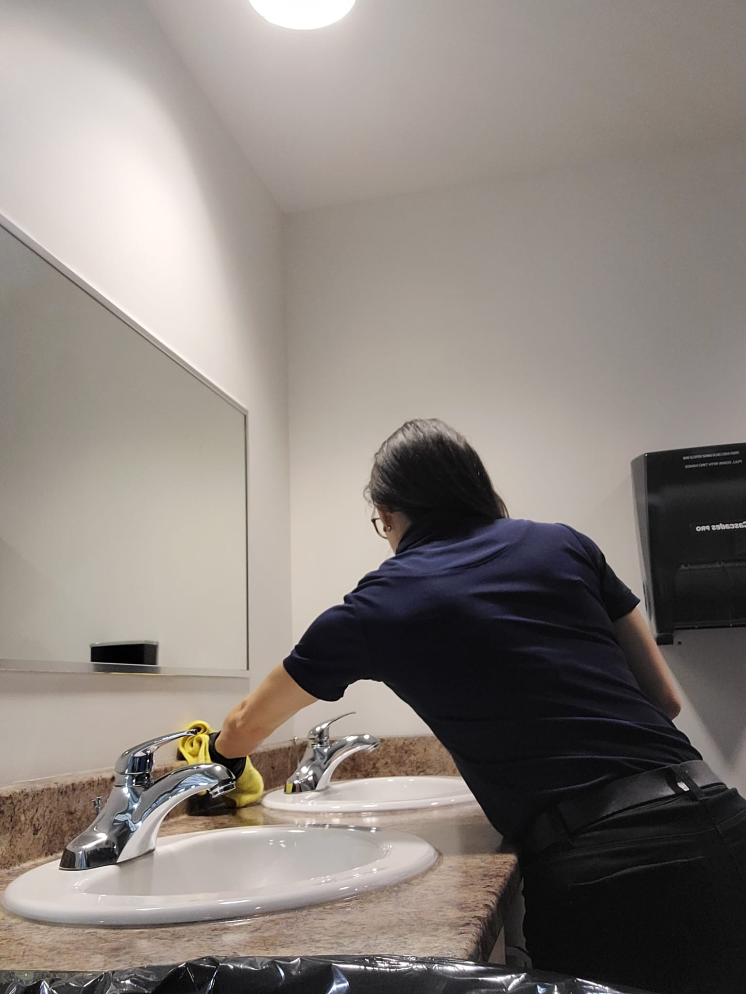 Commercial cleaning service in Montreal Canada